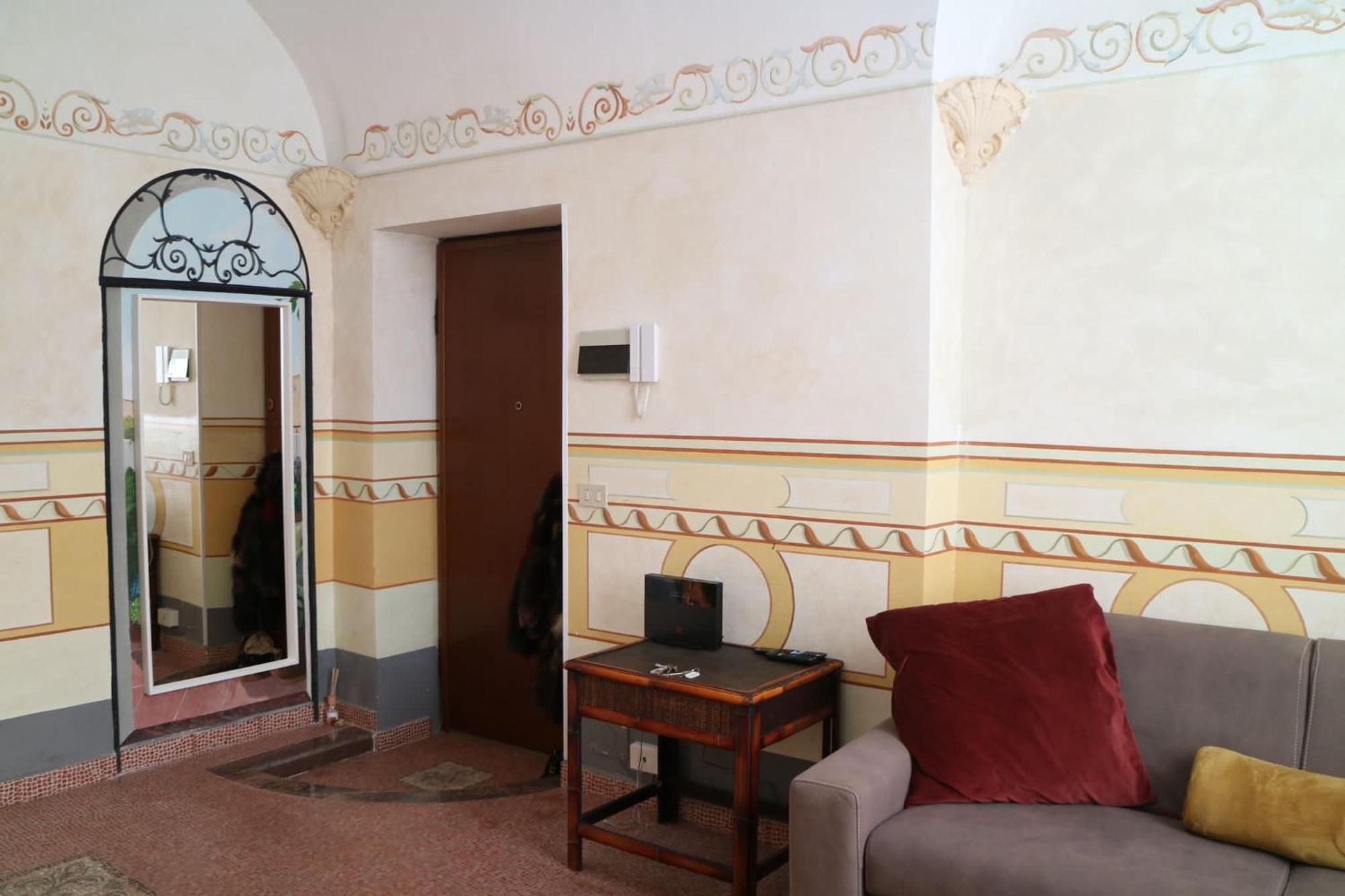 Toffee Palmari 23 - Seven Suites Sanremo Exterior photo